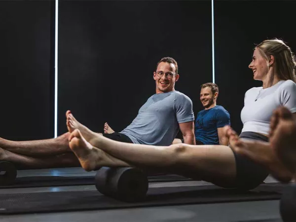 Yoga Gruppentraining bei Fitness First