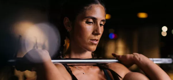 Supersatz-Training: Die besten Methoden, Tipps & Trainingsplan