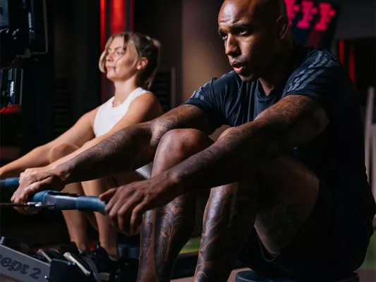 So wirkt Sport auf das Immunsystem, Krank nach dem Training, Hilfe + beste Sportarten fürs Immunsystem, FAQ + Immunsystem stärken mit Fitness First.