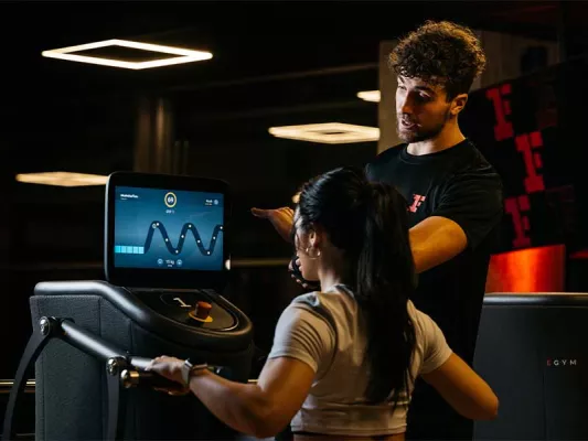 Deine (Personal) Coaches zeigen dir gerne, wie du dein Workout sicher und sauber durchziehst und erstellen dir auf Wunsch einen individuellen Trainingsplan.